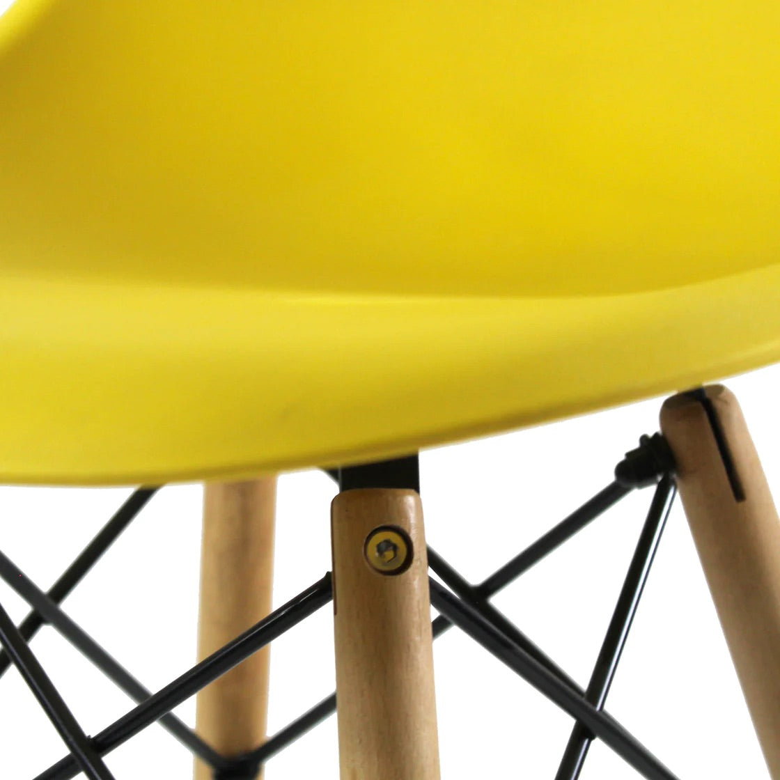 Silla Eames
