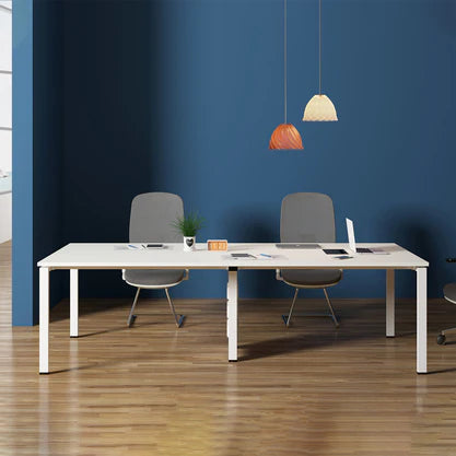 Mesa de Juntas Zadar