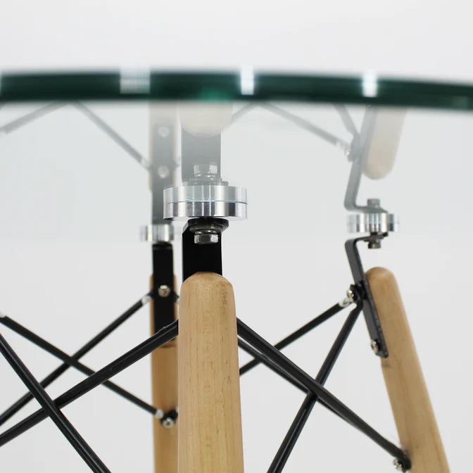 Mesa Eames Circular de .80cm D en Cristal